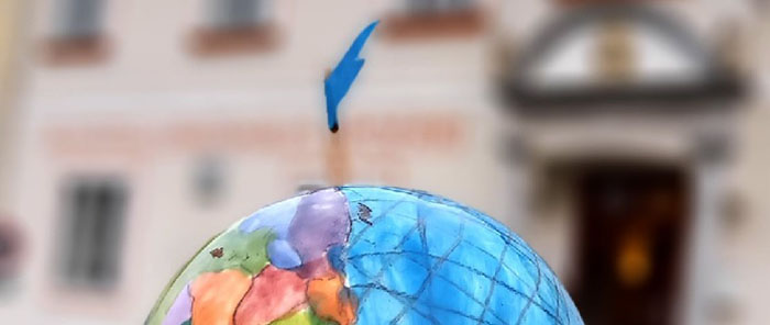 Bild von einem gebauten Globus